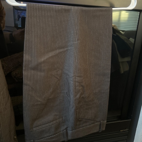 Tahari pant suit - Picture 4 of 4